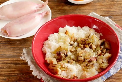 Holliday’s Squid Stuffed with Rice and Mushrooms step 7