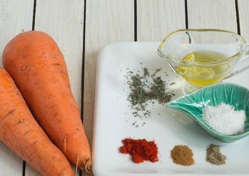 Spiced Carrot Chips (Oven) step 1