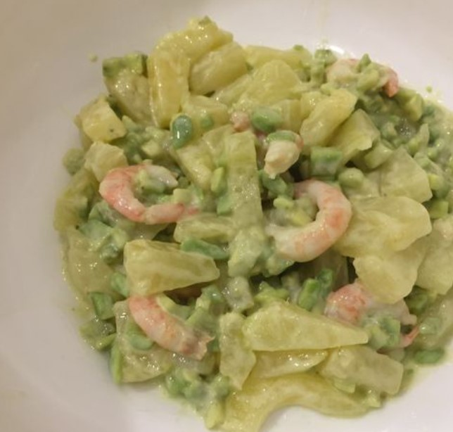 Avocado with Pineapple and Shrimp step 9