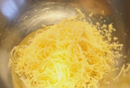 Homemade Cheese Chips step 1