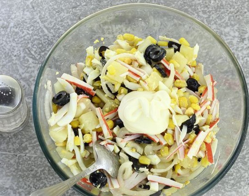 Salad with Crab Sticks, Pineapple, Olives and Corn step 9