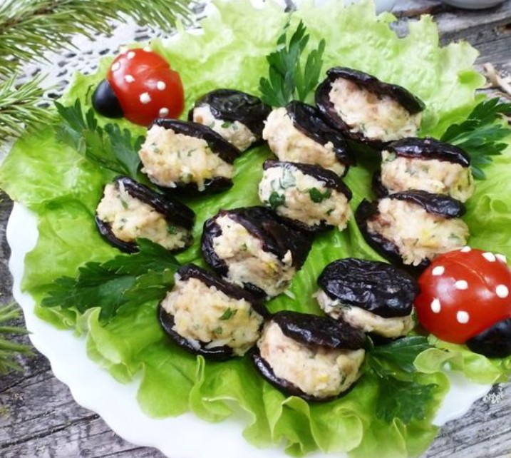Stuffed Prunes