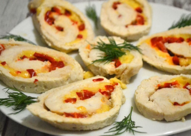 Chicken Roll with Cheese and Pepper (in the Oven)