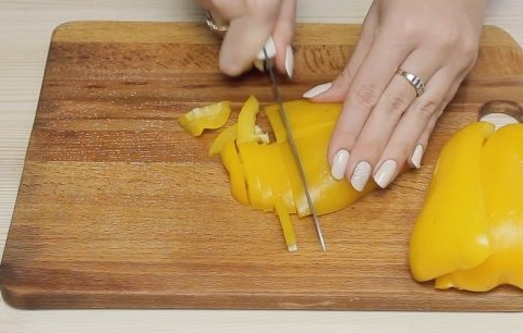 Festive Snack “Mushroom stumps” step 1