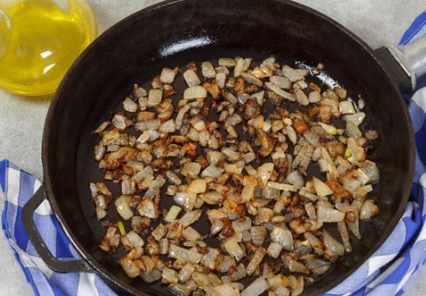 Mushroom Pate with Nuts step 2
