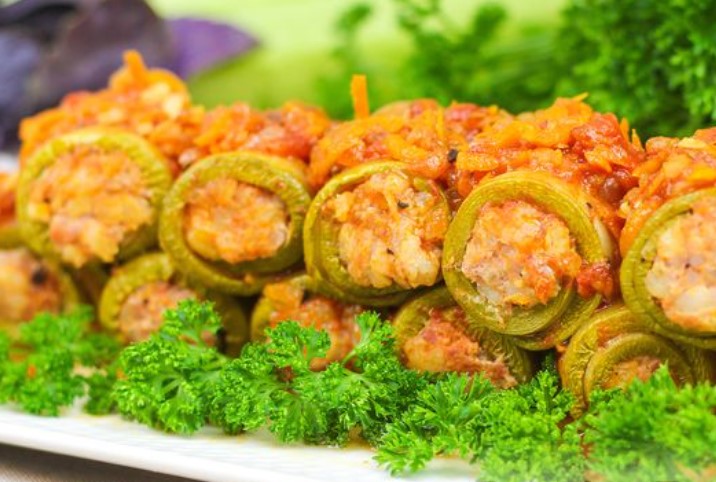 Zucchini Rolls with Minced Meat