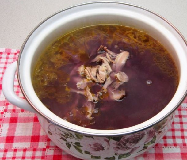 Chicken Soup with Red Cabbage step 10