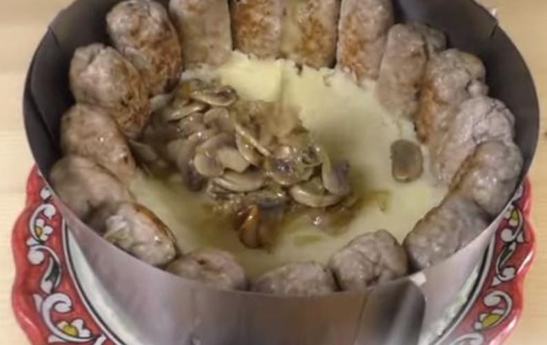 Snack Cake Made From Cutlets, Mashed Potatoes and Mushrooms step 11