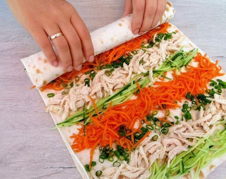 Lavash Roll with Chicken, Korean Carrots and Cucumbers step 5