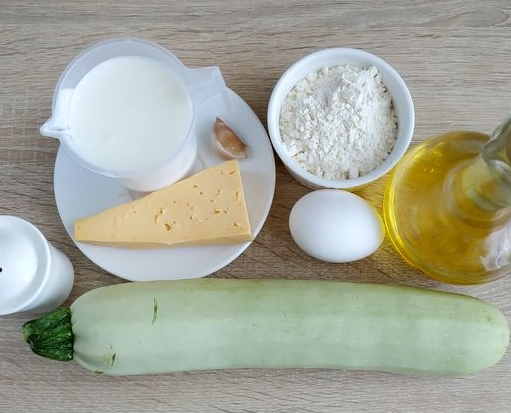 Fried Zucchini in Cheese and Yoghurt Batter step 1