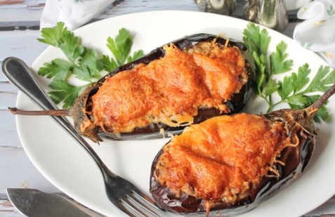 Eggplant Stuffed with Cheese and Nuts