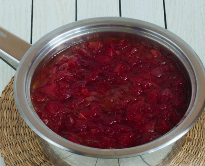 Beetroot Soup with Tomatoes step 6