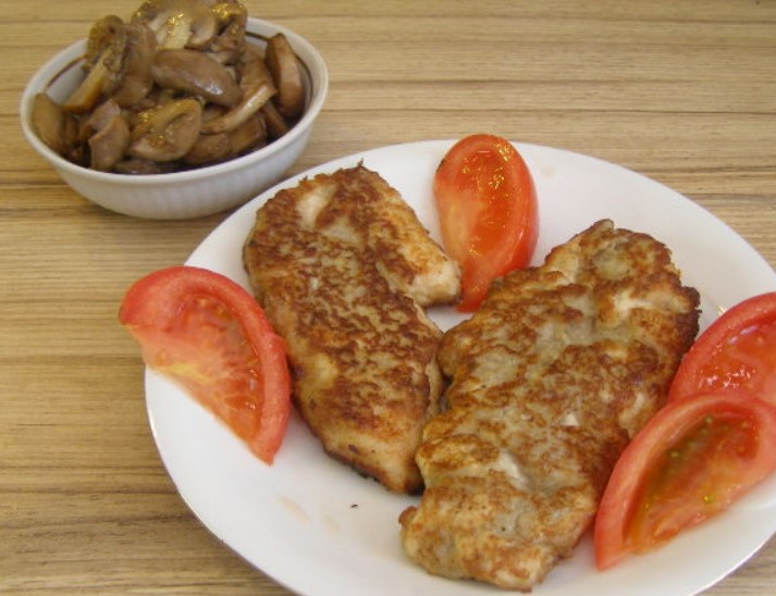 Chicken Fillet in Mushroom Batter
