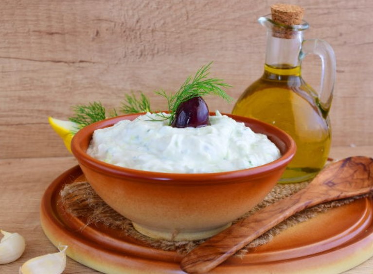 Cretan Dzadziki Sauce