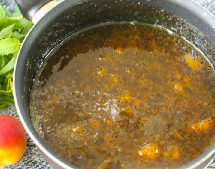 Apricot Jam with Poppy Seeds (for the Winter) step 8