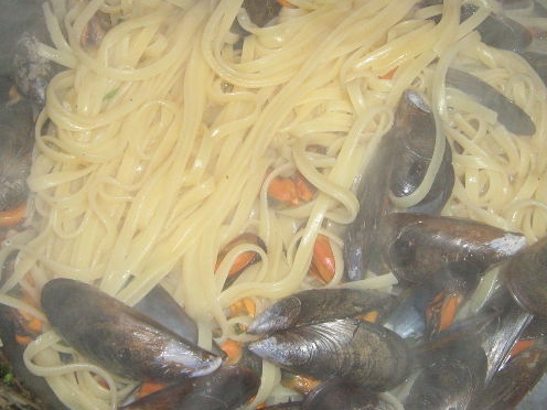 Pasta Linguine with Mussels step 5
