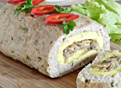 Meatloaf with Scrambled Eggs and Mushrooms