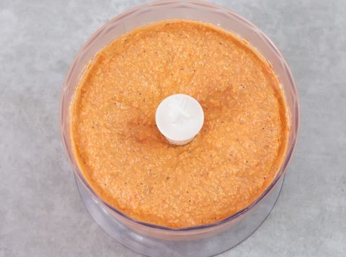Tomato and sunflower seed pate step 7