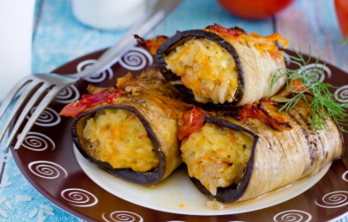 Eggplant Rolls with Chicken