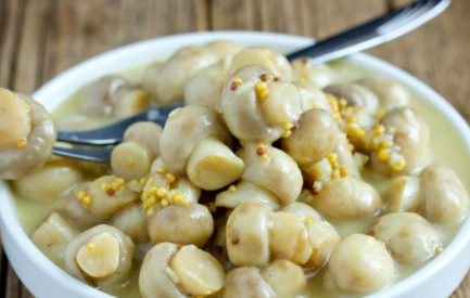 Champignons in Honey-Mustard Marinade