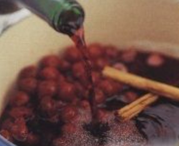 Hungarian Cherry Soup step 1