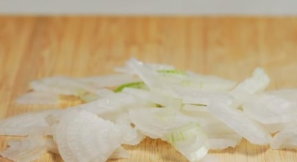 Korean Spicy Cucumbers step 1