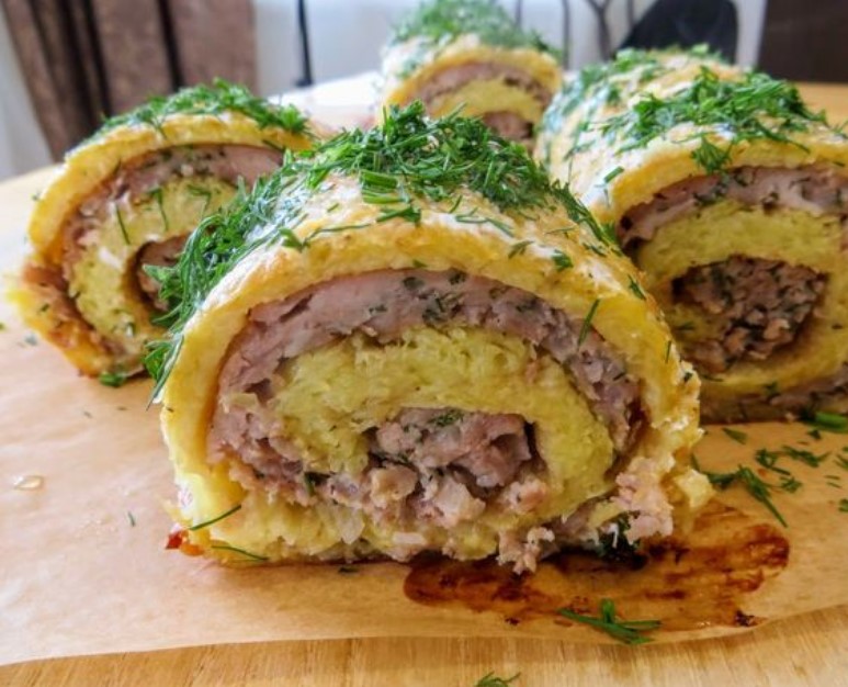 Large Pancake with Minced Meat in the Oven