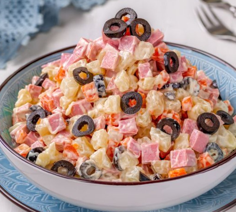 Salad with Sausage, Potatoes, Carrots and Olives