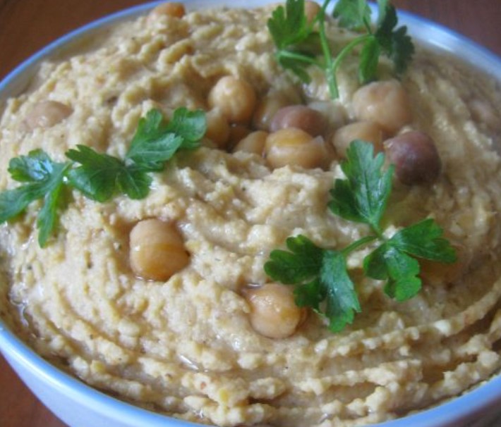 Homemade Hummus