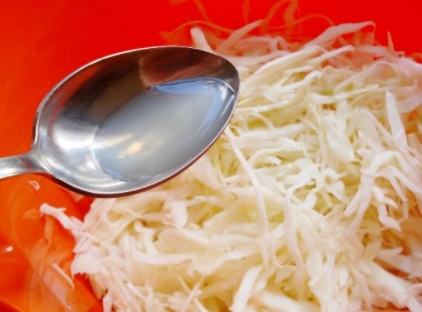 Crab Salad in a Cheese Basket step 2