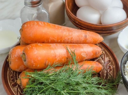 Carrot Snack Roll with Cream Cheese and Herbs step 1