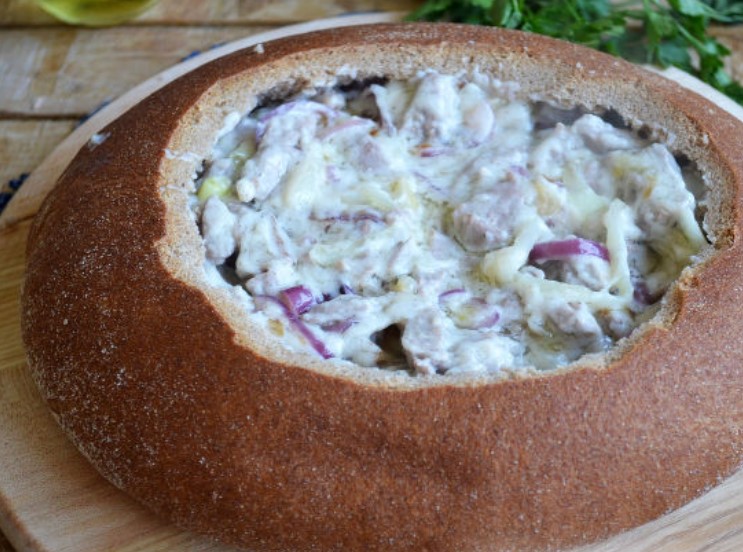 Julienne with Pork, in Bread step 14