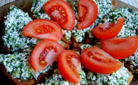 Toast with Feta Cheese