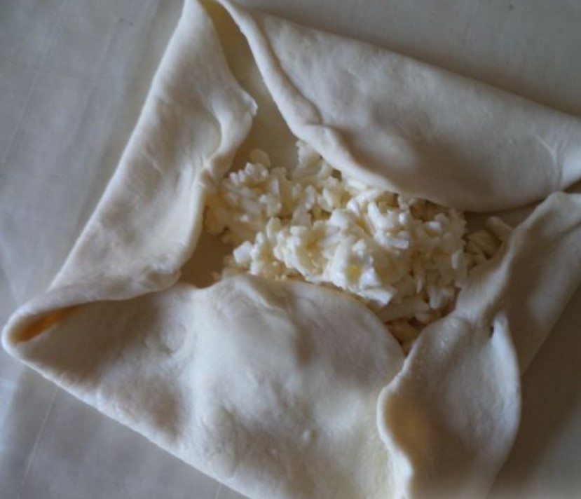 Puff Pastry Khachapuri step 5