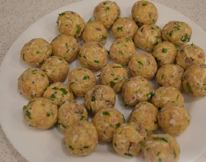 Snack Balls with Cod Liver step 5