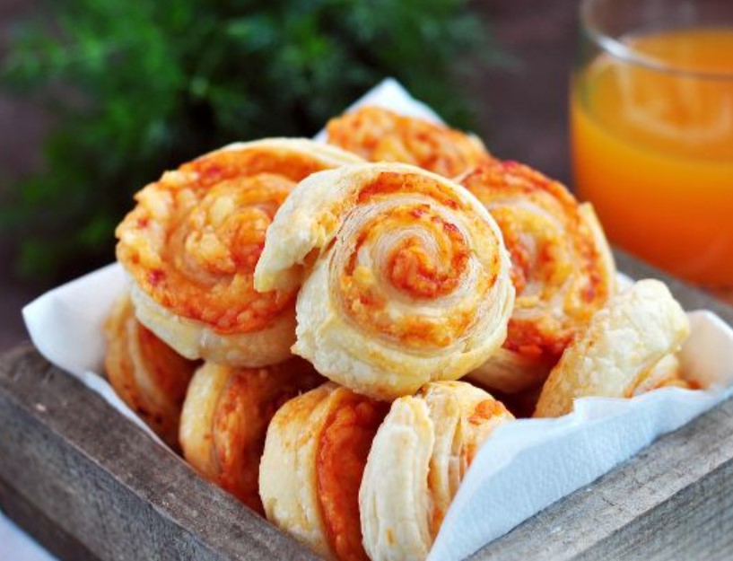 Puff Curls with Cheese