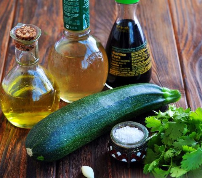 Lightly Salted Zucchini (in 5 Minutes) step 1