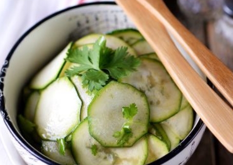 Lightly Salted Zucchini