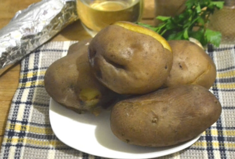 Hot Potato Appetizer with Ham and Cheese step 2