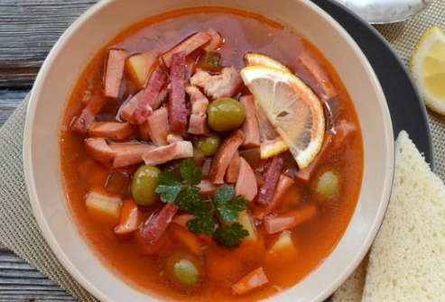 Solyanka with Sausage and Smoked Brisket step 16