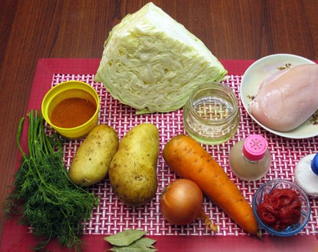 Chicken soup with Cabbage and Tomato Paste step 1