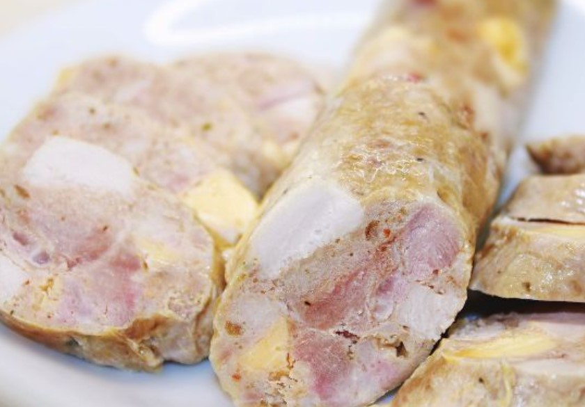 Homemade Chicken Sausage with Pork and Cheese