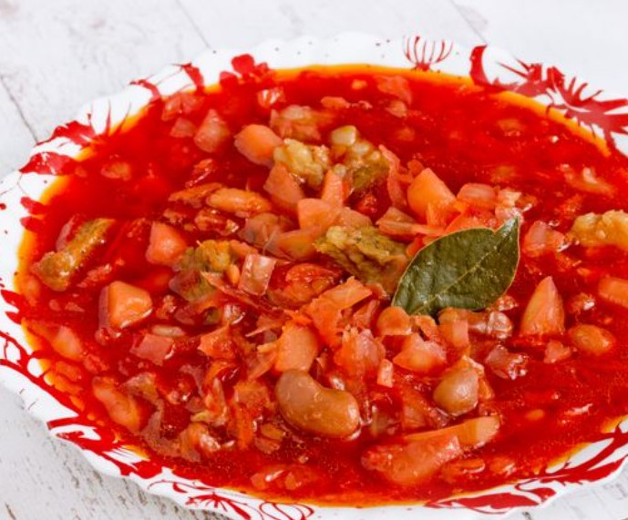 Beetroot with Beef, Cabbage and Canned Beans