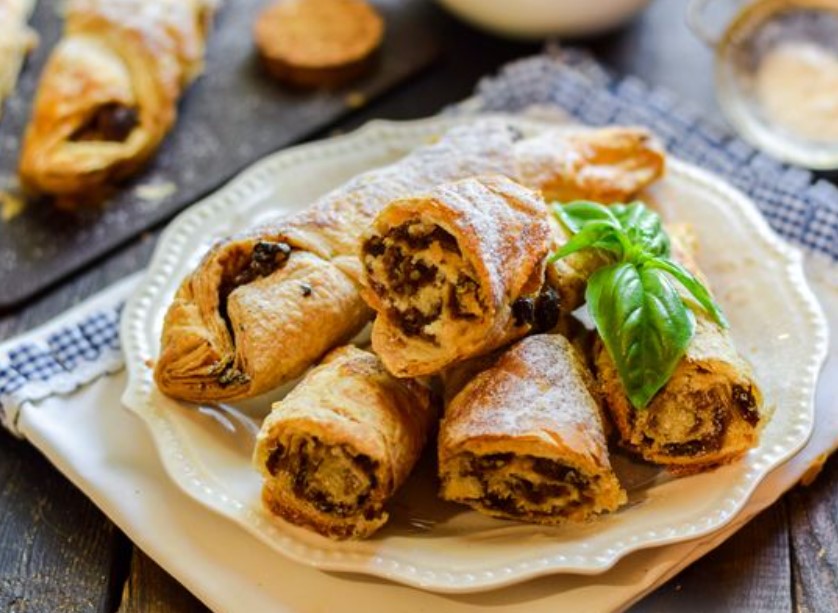 Puff Pastry Rolls with Dried Fruits and Nuts