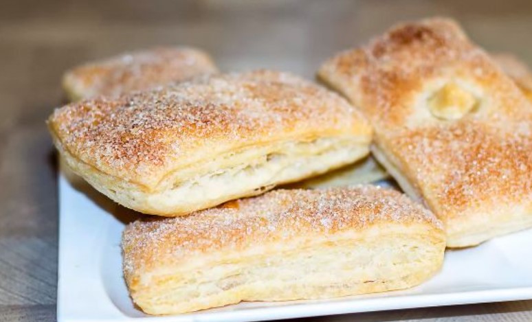 Puff Pastry “Tongues”
