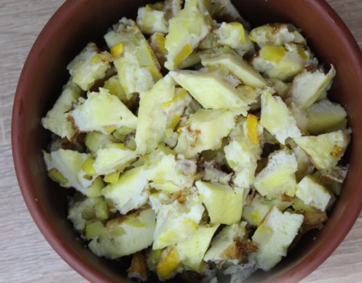 Cold Soup with Zucchini, Scrambled Eggs and Kefir step 11