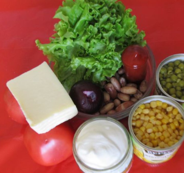 Mexican Salad with Beans step 1