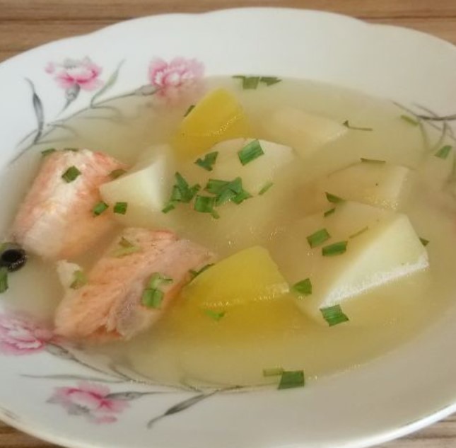Trout Soup with Potatoes