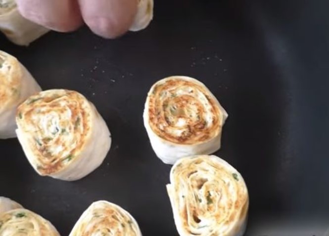 Lavash Appetizer with Chicken and Cream Cheese step 7