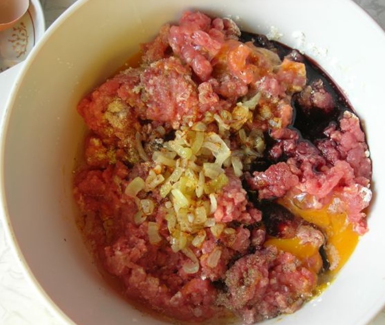 Meatloaf with Prunes and Nuts step 3